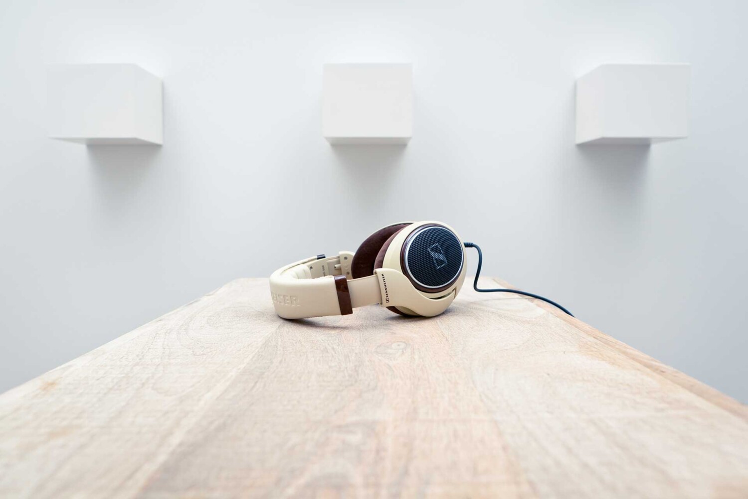  Sennheiser HD 598